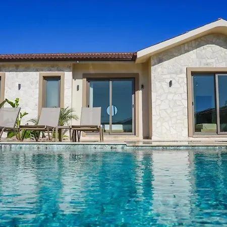 Villa Rhebas *